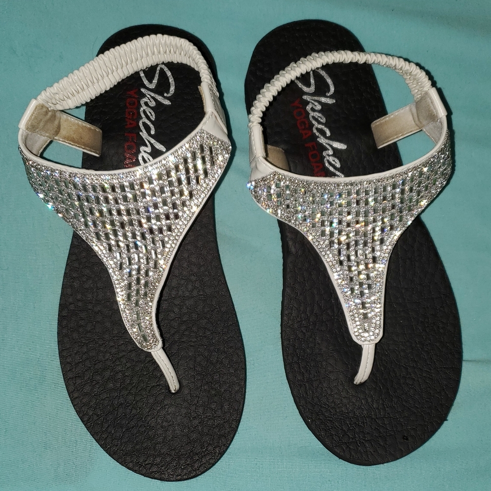 Sandalias skechers yoga foam